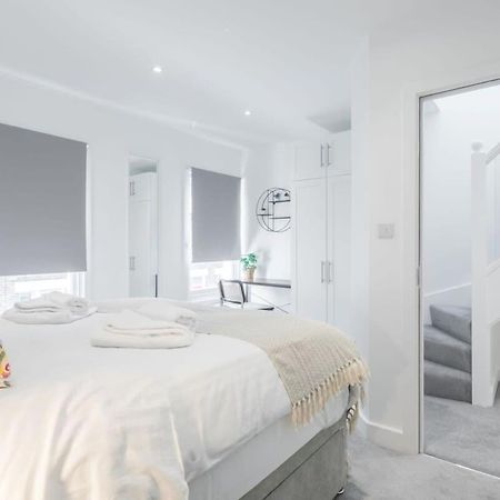 Refurbished High Spec Central Family Home CBG Eksteriør bilde