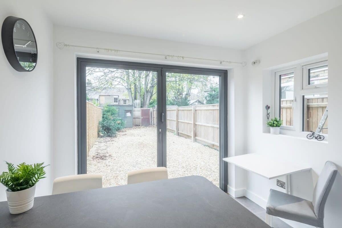 Refurbished High Spec Central Family Home CBG Eksteriør bilde
